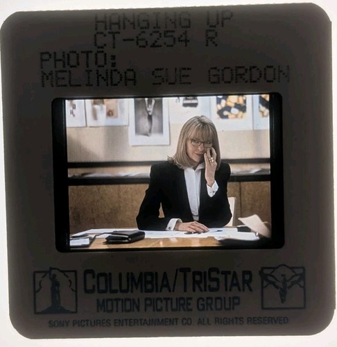 Hanging diane keaton orig - up,