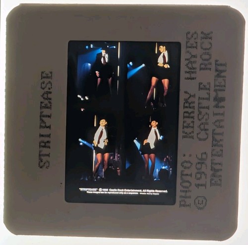Striptease demi moore orig - striptease,